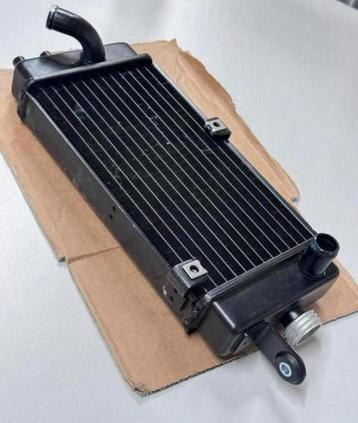 Aprilia SX RX 125 radiateur radiator 2018-2021 Piaggio oem beschikbaar voor biedingen