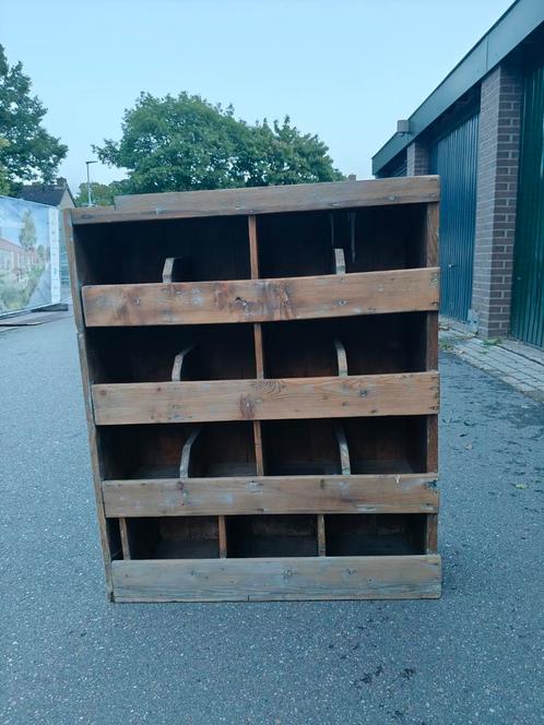 Landelijk houten kastje vakkenkastje/grutterskast, Huis en Inrichting, Kasten | Overige, Gebruikt, Ophalen
