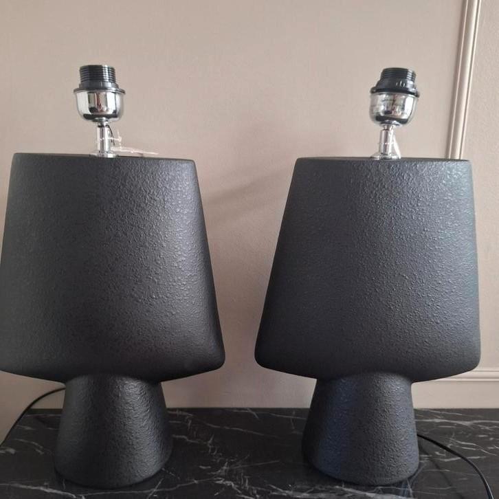 Zwarte grote tafellampen voet van Light & Living, Huis en Inrichting, Lampen | Tafellampen, Nieuw, 50 tot 75 cm, Ophalen of Verzenden