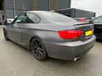 BMW 320i coupe, Ophalen, 1995 cc, Handgeschakeld, Zilver of Grijs