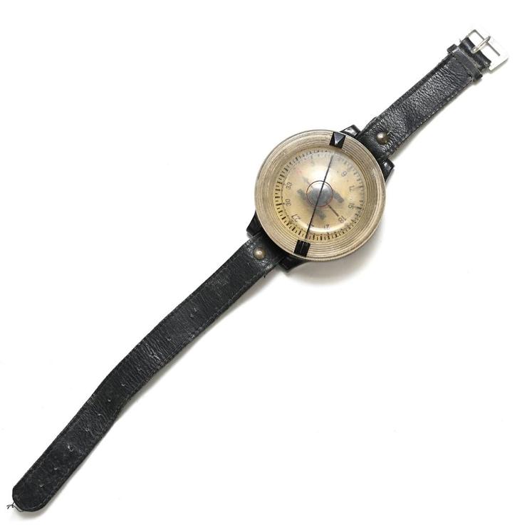 Top Luftwaffe Armbandkompass (AK39), Verzamelen, Militaria | Tweede Wereldoorlog, Luchtmacht, Overige typen, Duitsland, Verzenden