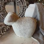 Stenen Schaap Beeld Cremewit/Lichtgrijs- 24x20cm, Tuin en Terras, Tuinbeelden, Dierenbeeld, Gebruikt, Onbekend, Ophalen of Verzenden