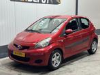 Toyota Aygo 1.0-12V Comfort Navigator, Voorwielaandrijving, Euro 5, Stof, Gebruikt