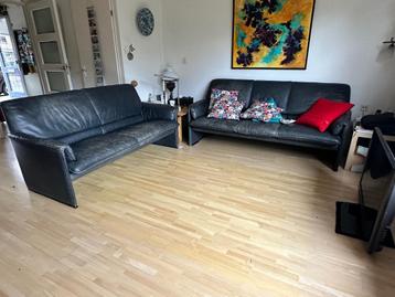 Set (2x) LeoLux Bora Bèta lederen bankstellen  beschikbaar voor biedingen