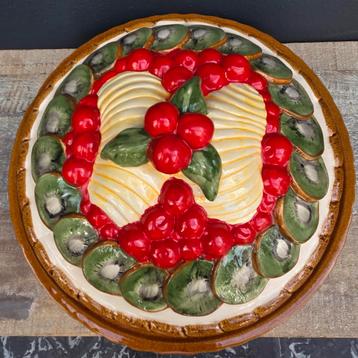 Vintage keramische taartvorm met Fruitdecoratie beschikbaar voor biedingen