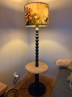 Vloerlamp met tafeltje, Ophalen, Gebruikt, Hout, 150 tot 200 cm
