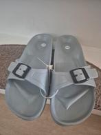 Dames slippers maat 40/41, Ophalen of Verzenden, Nieuw, Grijs