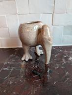 Bloempotje, Rond, Ophalen of Verzenden, Zo goed als nieuw, Aardewerk