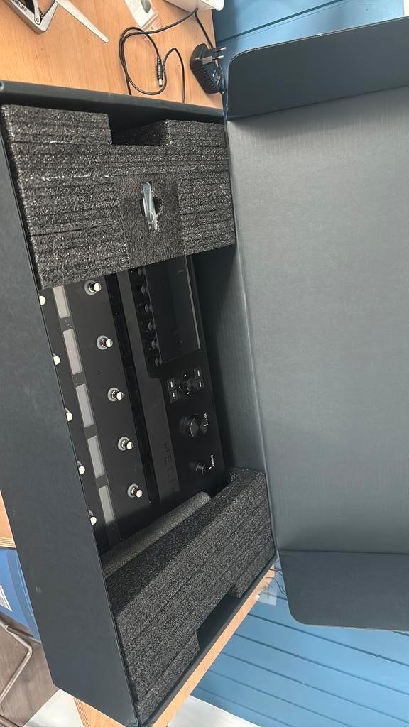 Line 6 Helix Floor, Muziek en Instrumenten, Effecten, Zo goed als nieuw, Multi-effect, Ophalen