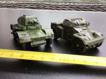2 x Dinky Toys beschikbaar voor biedingen
