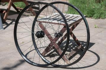 29" MTB wielen boost steekas tubeless shimano fulcrum beschikbaar voor biedingen
