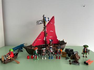 Playmobil piratenboot, spookpiraten, visserman, aandrijving