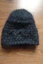 warme grijze muts, Ophalen, Zo goed als nieuw, Muts