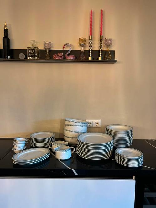 AH Arzberg servies, Huis en Inrichting, Keuken | Servies, Zo goed als nieuw, Bord(en), Overige stijlen, Porselein, Ophalen