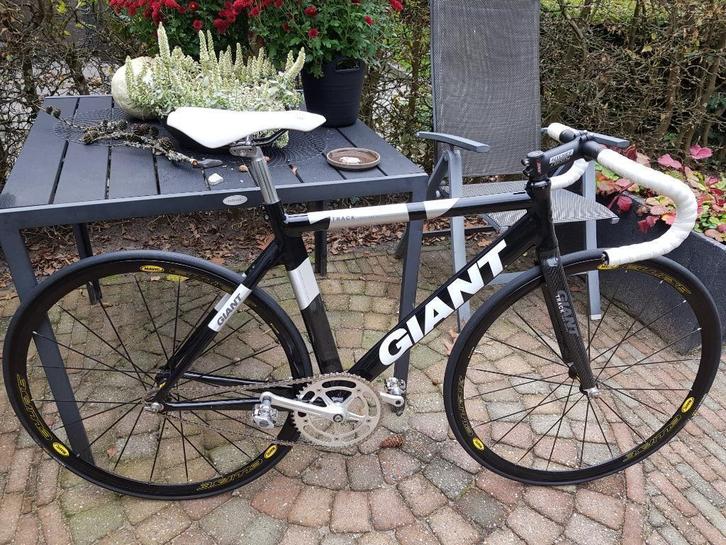 Baanfiets/ Fixie, Fietsen en Brommers, Fietsen | Racefietsen, Gebruikt, Giant, Minder dan 10 versnellingen, 28 inch, Aluminium