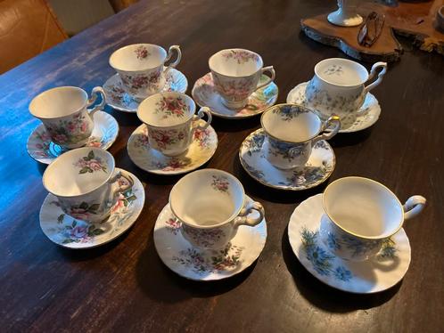 Royal Albert Theekopjes & Schotels - 9 stuks, Antiek en Kunst, Antiek | Servies los, Ophalen
