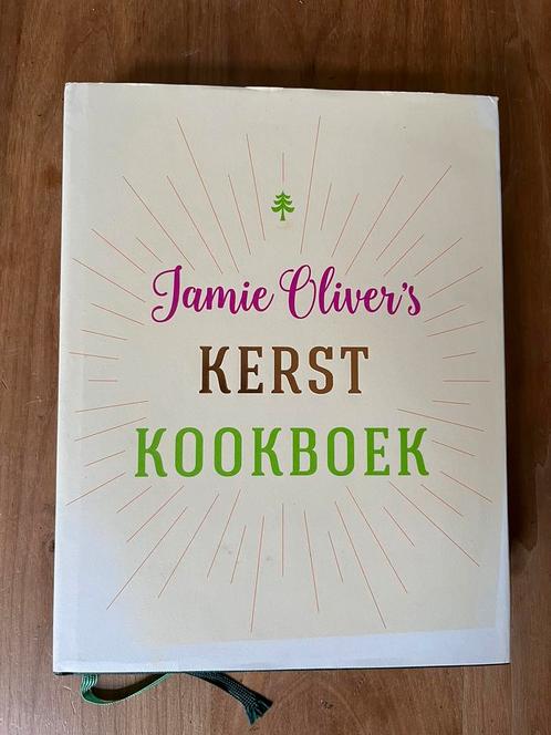 Jamie Oliver - Jamie Oliver's kerstkookboek, Boeken, Kookboeken, Zo goed als nieuw, Hoofdgerechten, Ophalen of Verzenden