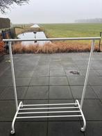 Kledingrek - 110x123 cm, Ophalen, Met wielen, Gebruikt