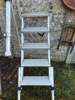 Mooie altrex trap met leuning, Doe-het-zelf en Verbouw, Ladders en Trappen, Ophalen, Zo goed als nieuw, Trap, Minder dan 2 meter