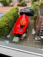 Schippersvletje met inboord moter 10PK één cilinder hatz, Ophalen, Gebruikt