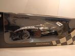 F1 McLaren Mercedes mp4-19 k.raikkonen Minichamps, Ophalen of Verzenden, MiniChamps, Zo goed als nieuw, Auto