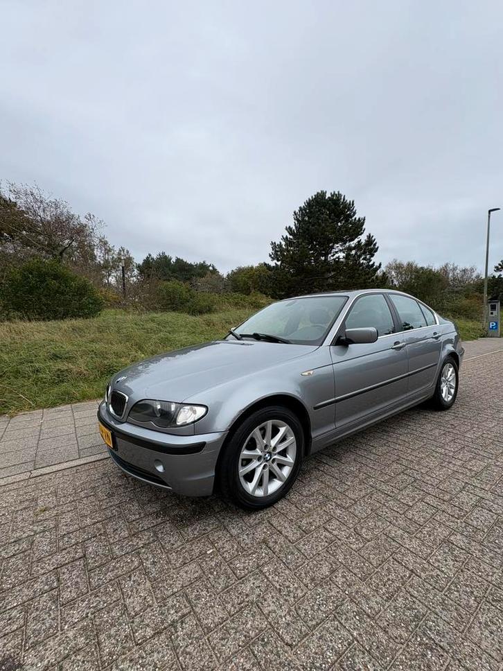 BMW 3-Serie 2.0 I 318 2003 ORIGINEEL FULL OPTIE, Auto's, BMW, Particulier, 3-Serie, Benzine, C, Sedan, Handgeschakeld, Origineel Nederlands