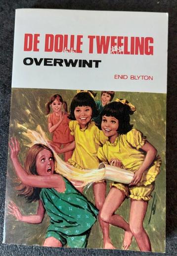 3 delen uit de Dolle Tweeling door Enid Blyton  beschikbaar voor biedingen