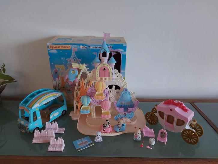 Sylvanian Families Baby Amusement Park Set, Kinderen en Baby's, Speelgoed | Playmobil, Zo goed als nieuw, Complete set, Ophalen of Verzenden