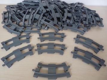 * Duplo: 36 gebogen, kromme rails voor de trein *   beschikbaar voor biedingen