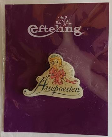 Efteling pin op kaartje Assepoester.  beschikbaar voor biedingen