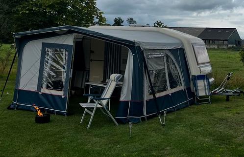 Avento 395TD luxe , lichtgewicht caravan 1999 complete set, Caravans en Kamperen, Caravans, Particulier, tot en met 3, 750 - 1000 kg