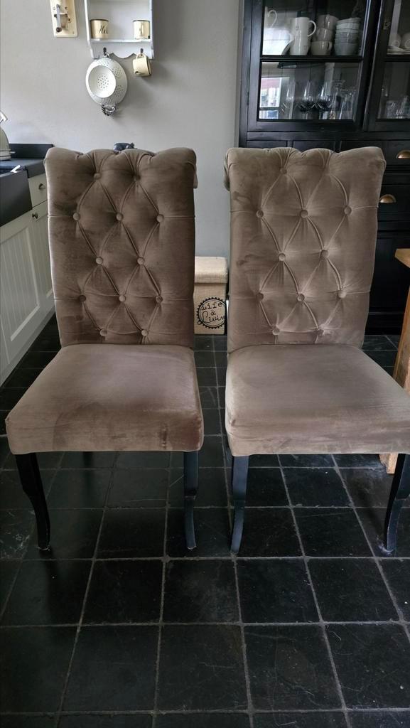 2 mooie eetkamerstoelen van Rofra, Huis en Inrichting, Stoelen, Gebruikt, Twee, Hout, Stof, Bruin, Ophalen