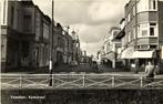 Veendam, Kerkstraat - volk auto - 1958 gelopen, Ophalen of Verzenden, 1940 tot 1960, Gelopen, Groningen