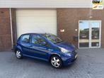 Toyota Aygo 1.0-12V Sport|AUTOMAAT|NIEUWE APK|AIRCO, Stof, Gebruikt, Zwart, 68 pk
