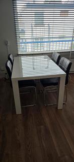 Kledingkast, Tv meube en eetkamertafel met Stoelen, Ophalen