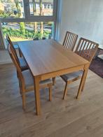Eettafel met 4 stoelen, Ophalen