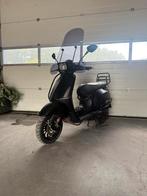 Vespa sprint, Ophalen of Verzenden, Zo goed als nieuw