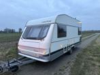 Chateau Calista 466, Caravans en Kamperen, Caravans, Overige typen, 4 tot 5 meter, Tot en met 4, Standaardzit