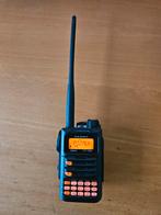 Yaesu FT-70D VHF/UHF Dual band 2m/70cm Portofoon, Ophalen of Verzenden, Zo goed als nieuw, Portofoon of Walkie-talkie, Met broekklem
