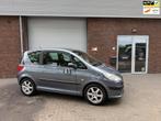 Peugeot 1007 1.4 Urban|AUTOMAAT|LPG|NIEUWE APK|AIRCO, Stof, Zwart, 4 cilinders, 4 stoelen