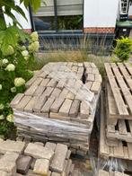Oude gebakken waaltjes (ruim 2 pallets, zelf ophalen), Tuin en Terras, Tegels en Klinkers, Ophalen, Zo goed als nieuw, 10 m² of meer