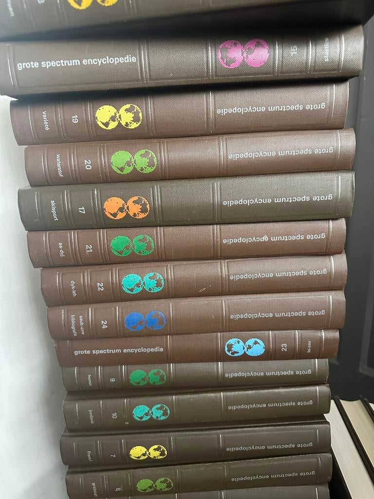 Grote Spectrum  Encyclopedie  (gratis), Boeken, Encyclopedieën, Ophalen, Zo goed als nieuw, Algemeen