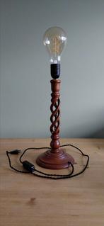 Staande houten lamp >  houtsnij-draaiwerk jaren 60/70, Antiek en Kunst, Antiek | Lampen, Ophalen of Verzenden