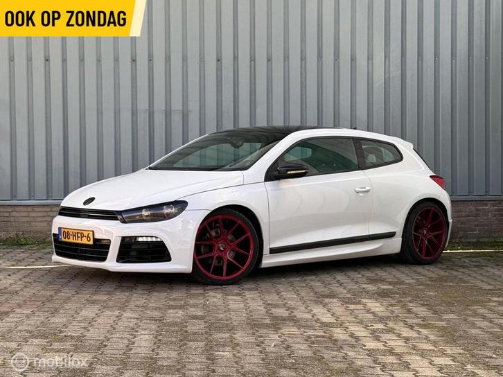Volkswagen Scirocco 2.0 TSI Highline | AUT | Pano | 19" LMV, Auto's, Volkswagen, Bedrijf, Te koop, Scirocco, ABS, Airbags, Airconditioning