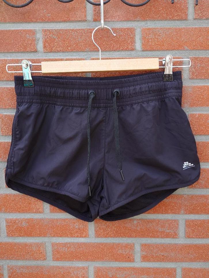 sportshort korte broek van H&M sport maat 34, Kleding | Dames, Sportkleding, Zo goed als nieuw, Maat 34 (XS) of kleiner, Zwart
