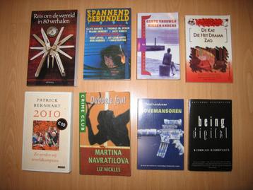 8 boeken met diverse titels en diverse verhalen(bundels)  beschikbaar voor biedingen