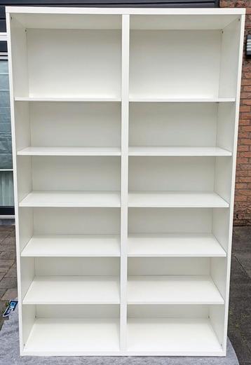 Ikea Besta Wandmeubel/Opbergkast/Keukenkast
 beschikbaar voor biedingen