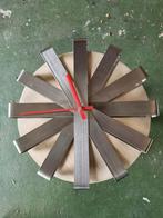 Umbra Wandklok RVS - 30cm, Huis en Inrichting, Woonaccessoires | Klokken, Ophalen, Zo goed als nieuw, Analoog, Wandklok