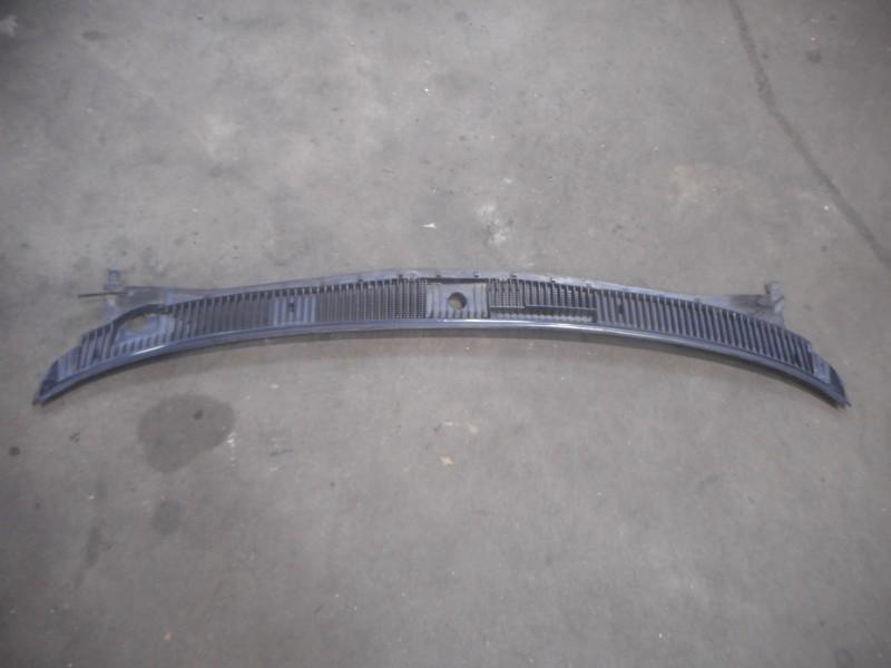 Paravan Toyota Corolla (E9) (1987-08/1992-04) 5570812030, Auto-onderdelen, Gebruikt, Kundenbetreuung@toyota.de, Toyota-Allee 2, Köln 50858, , Duitsland