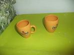 2 CHOCOMEL BEKERS SAMEN €0,95!, Ophalen, Gebruikt, Overige stijlen, Kop(pen) en/of Schotel(s)